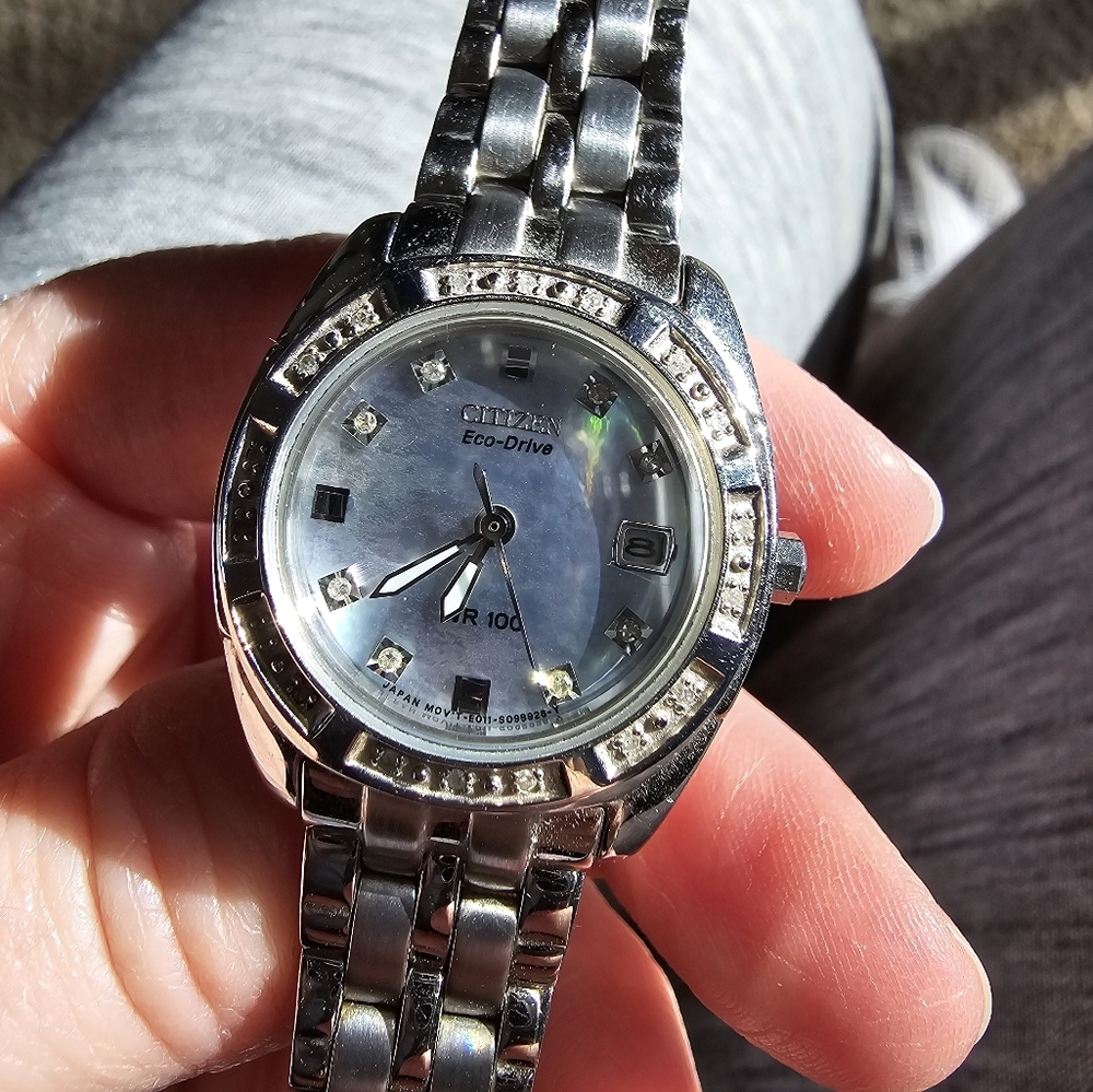 Women's Citizen eco drive watch - Picture 12 of 16